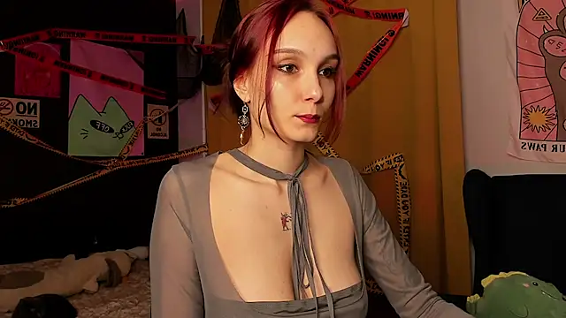 Snapshot of Aurisinst chatting on 10/21/25, 08:20 Aurisinst online show from 10/21/25, 08:20