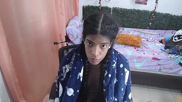 thianahorny online show from 06/10/26, 03:22