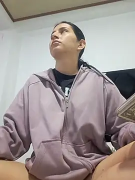 IAM SARAH online show from 10/29/25, 02:36