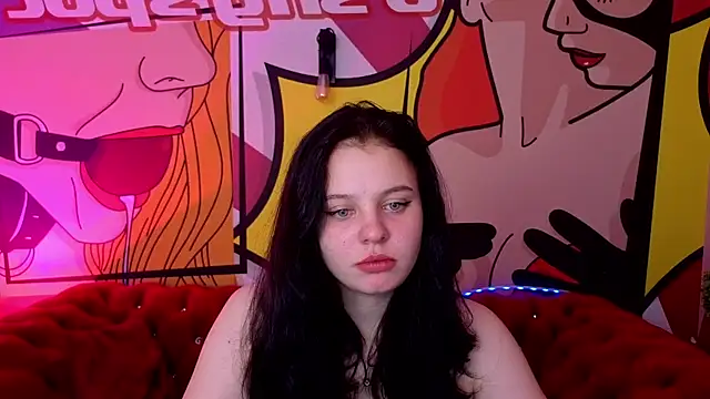 Snapshot of SnowWhiti chatting on 11/16/25, 01:39 SnowWhiti online show from 11/16/25, 01:39