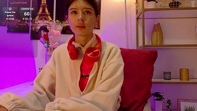SweetRenata  online show from 05/12/26, 11:29