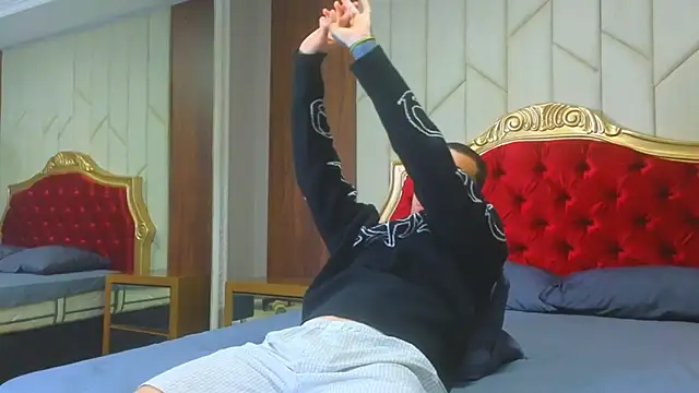 JacobRhude  online show from 10/22/25, 01:55