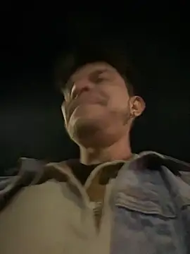 Snapshot of Nick_Juniorr chatting on 10/09/25, 01:03 Nick Juniorr online show from 10/09/25, 01:03