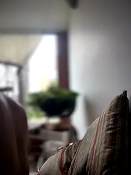 Snapshot of Nick_Juniorr chatting on 10/23/25, 09:24 Nick Juniorr online show from 10/23/25, 09:24