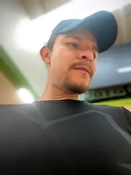 Snapshot of Nick_Juniorr chatting on 10/24/25, 09:33 Nick Juniorr online show from 10/24/25, 09:33