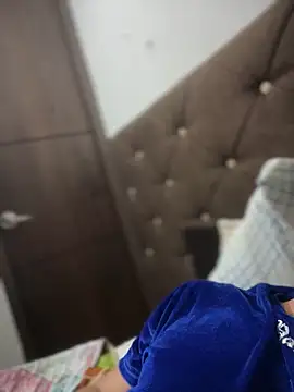 Snapshot of Nick_Juniorr chatting on 10/26/25, 03:23 Nick Juniorr online show from 10/26/25, 03:23