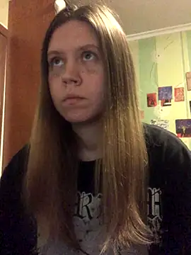 Snapshot of LunaVirelle chatting on 11/05/25, 03:45 LunaVirelle online show from 11/05/25, 03:45