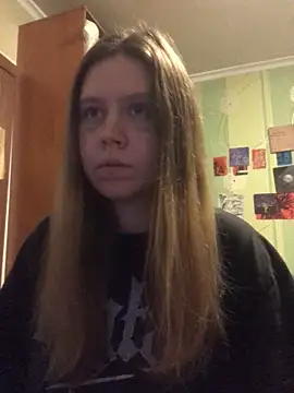 Snapshot of LunaVirelle chatting on 11/16/25, 08:58 LunaVirelle online show from 11/16/25, 08:58