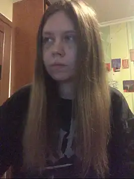 Snapshot of LunaVirelle chatting on 02/16/26, 04:36 LunaVirelle online show from 02/16/26, 04:36