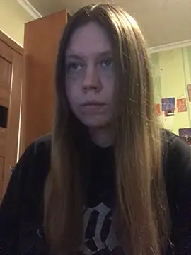 Snapshot of LunaVirelle chatting on 02/17/26, 04:13 LunaVirelle online show from 02/17/26, 04:13