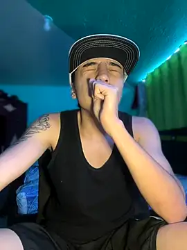 pabonsito2 online show from 10/13/25, 03:28