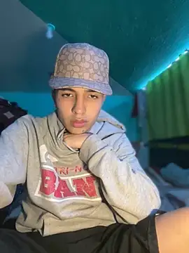 pabonsito2 online show from 10/15/25, 01:50