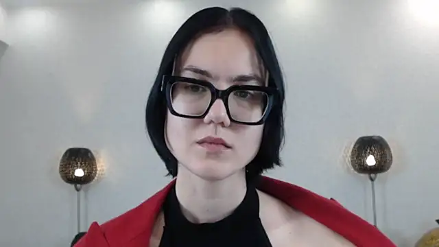 Marie Fitch online show from 11/06/25, 03:40