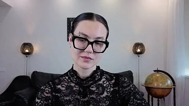 Snapshot of Marie_Fitch chatting on 06/04/26, 02:28 Marie Fitch online show from 06/04/26, 02:28