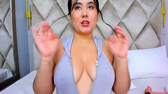 GabyParker  online show from 07/24/26, 12:25