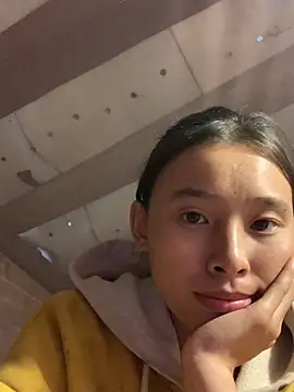 Han-han123 online show from 11/04/25, 04:00