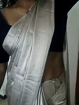 Tamilmallu-duskygirl03 online show from 11/03/25, 06:58