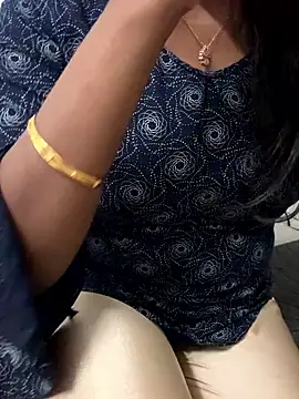 Tamilmallu-duskygirl03 online show from 11/13/25, 07:35