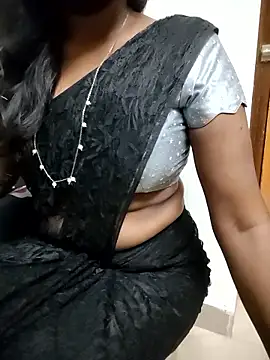 Tamilmallu-duskygirl03 online show from 01/16/26, 06:12