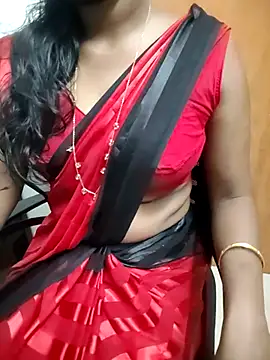 Tamilmallu-duskygirl03 online show from 02/06/26, 06:44