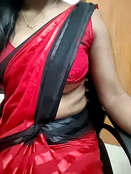 Tamilmallu-duskygirl03 online show from 04/12/26, 05:01