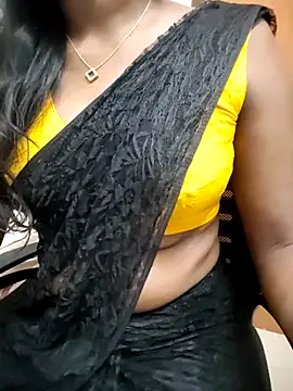 Tamilmallu-duskygirl03 online show from 04/18/26, 05:33