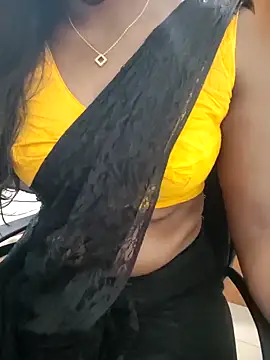 Tamilmallu-duskygirl03 online show from 04/28/26, 05:01
