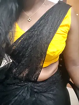 Tamilmallu-duskygirl03 online show from 04/29/26, 06:50