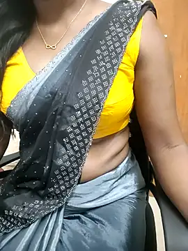 Tamilmallu-duskygirl03 online show from 05/02/26, 05:01