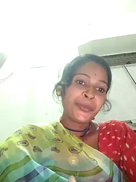 Snapshot of Co_punam chatting on 10/14/25, 01:56 Co punam online show from 10/14/25, 01:56