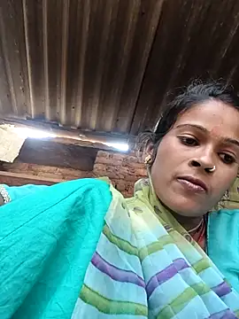 Snapshot of Co_punam chatting on 10/24/25, 06:21 Co punam online show from 10/24/25, 06:21