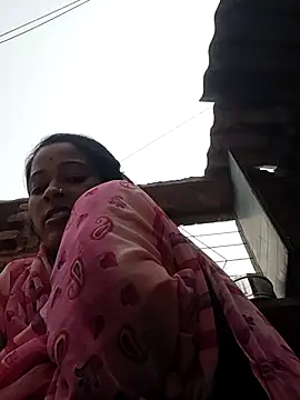 Snapshot of Co_punam chatting on 10/26/25, 03:01 Co punam online show from 10/26/25, 03:01