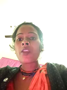 Snapshot of Co_punam chatting on 10/29/25, 06:48 Co punam online show from 10/29/25, 06:48