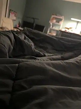 Snapshot of Beastyfuck chatting on 11/14/25, 04:00 Beastyfuck online show from 11/14/25, 04:00