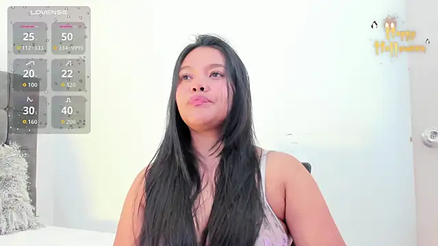 miss aitana  online show from 10/20/25, 12:05