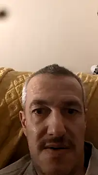 Nyctalopie8579 online show from 10/26/25, 09:53