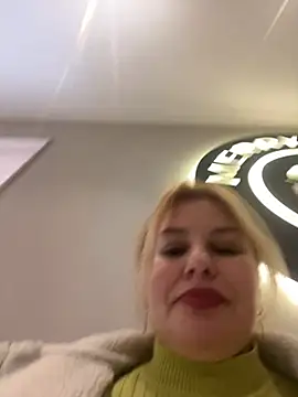 Passion-Blondy online show from 01/14/26, 12:44