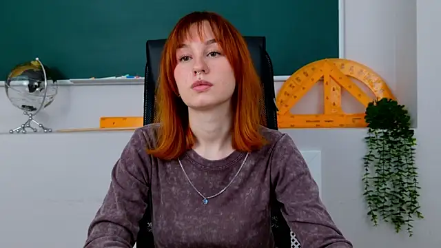 Snapshot of ClaireMathis chatting on 01/09/26, 02:53 ClaireMathis online show from 01/09/26, 02:53