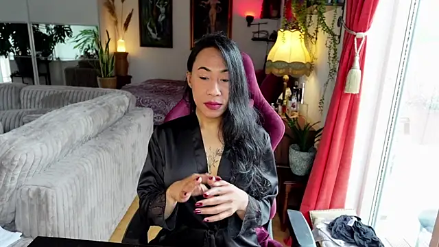 bianca bellamy online show from 05/12/26, 07:05