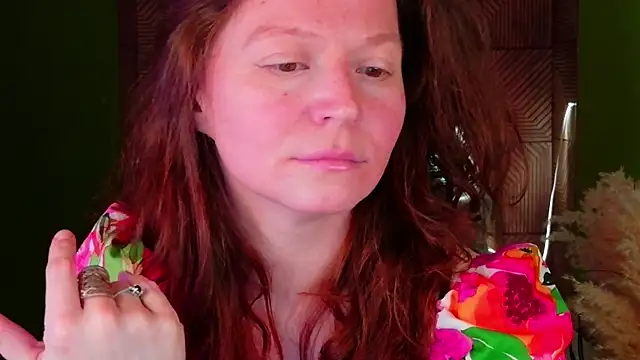 Snapshot of AuroraBorealis__ chatting on 11/26/25, 06:36 AuroraBorealis online show from 11/26/25, 06:36