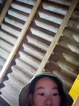 gio-thu online show from 12/02/25, 12:38