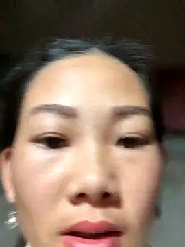 Snapshot of gio-thu chatting on 01/18/26, 04:33 gio-thu online show from 01/18/26, 04:33