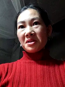 Snapshot of gio-thu chatting on 02/04/26, 03:40 gio-thu online show from 02/04/26, 03:40