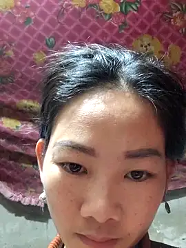 Snapshot of gio-thu chatting on 02/25/26, 05:17 gio-thu online show from 02/25/26, 05:17