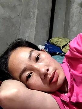 Snapshot of gio-thu chatting on 03/20/26, 01:27 gio-thu online show from 03/20/26, 01:27