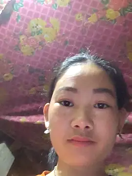 Snapshot of gio-thu chatting on 04/01/26, 02:56 gio-thu online show from 04/01/26, 02:56