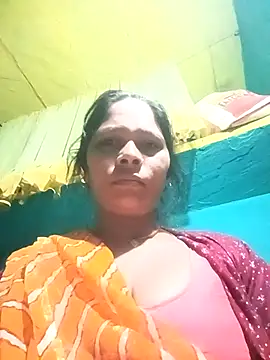 Snapshot of Rt_shreya chatting on 02/06/26, 12:15 Rt shreya online show from 02/06/26, 12:15