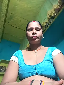Snapshot of Rt_shreya chatting on 03/15/26, 03:51 Rt shreya online show from 03/15/26, 03:51