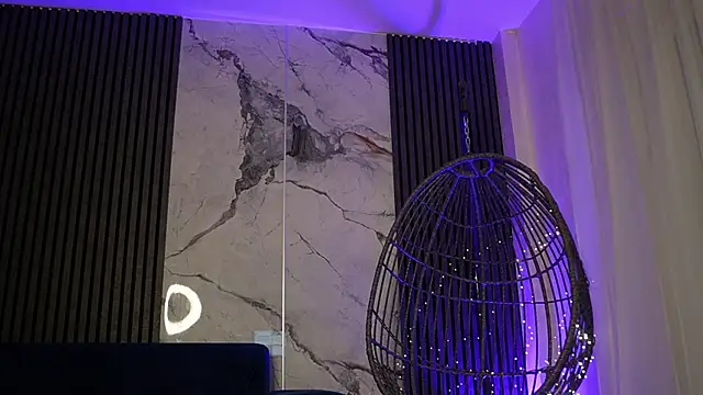 RachelRavee online show from 11/29/25, 05:21