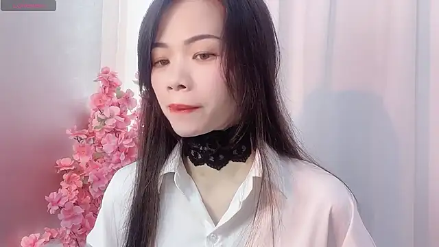 Snapshot of Lynnalltop-165-KeKe chatting on 11/06/25, 02:34 Lynnalltop-165-KeKe online show from 11/06/25, 02:34